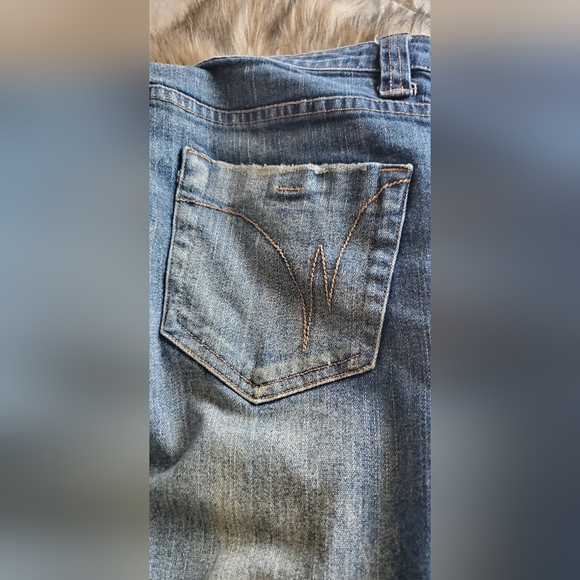 Darkwash Flared Denim Jeans - Picture 2 of 6